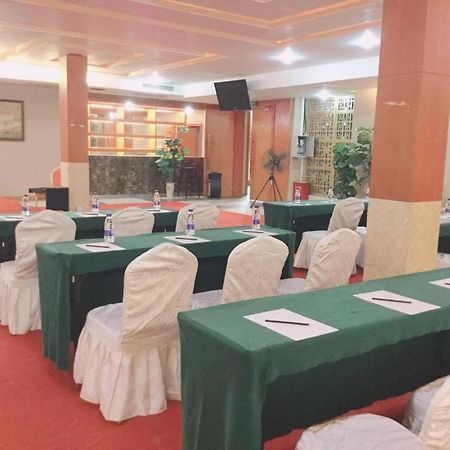 Dork Jumpa Hotel Wientian Zewnętrze zdjęcie