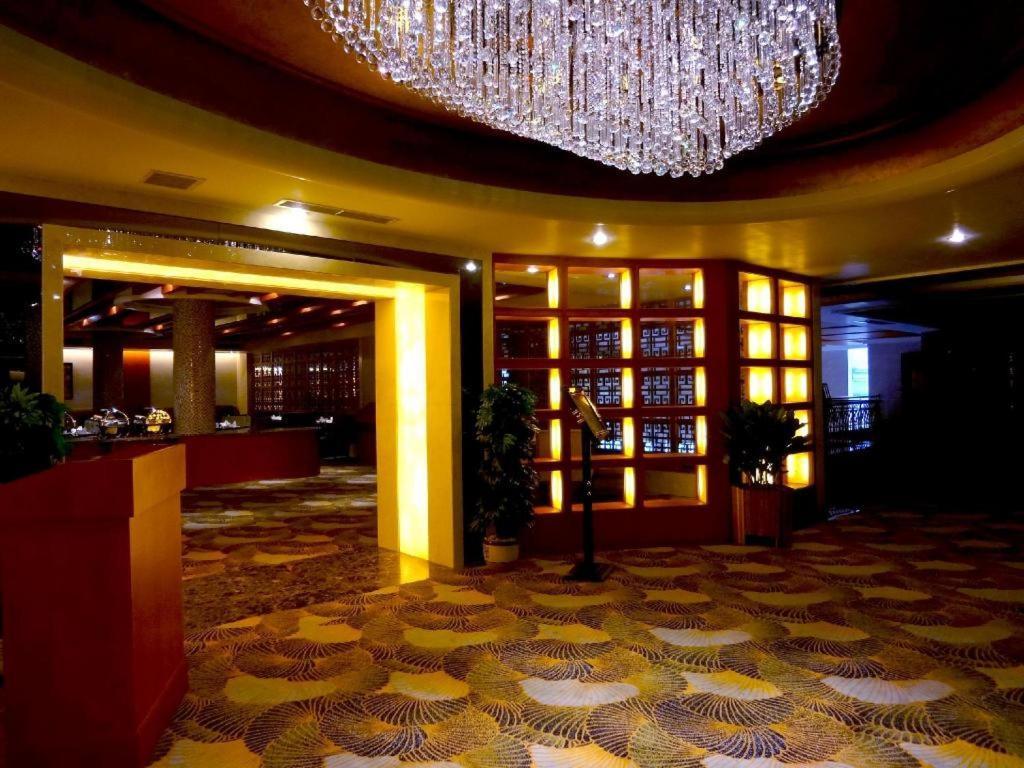 Dork Jumpa Hotel Wientian Zewnętrze zdjęcie
